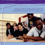 خرید و دانلود نسخه کامل کتاب Family Therapy: A Constructive Framework –  PDF