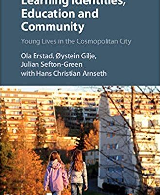 خرید و دانلود نسخه کامل کتاب Learning Identities, Education and Community: Young Lives in the Cosmopolitan City